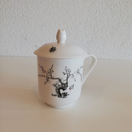 Chinese theebeker met deksel