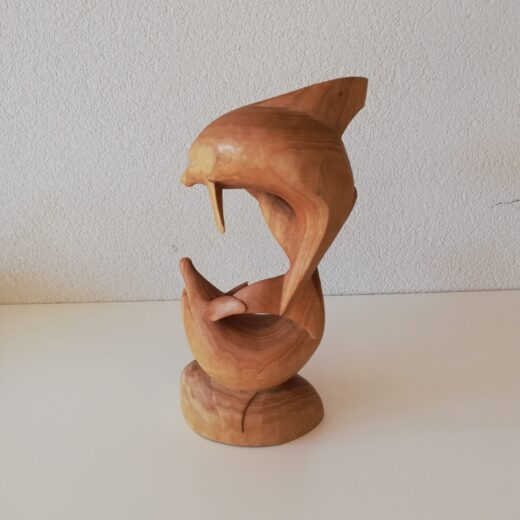 Houten beeld dolfijnen