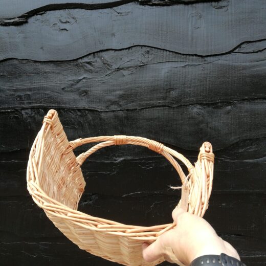 Rotan lectuurmand
