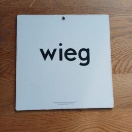 Wieg - Vintage wandplaat Veilig leren lezen