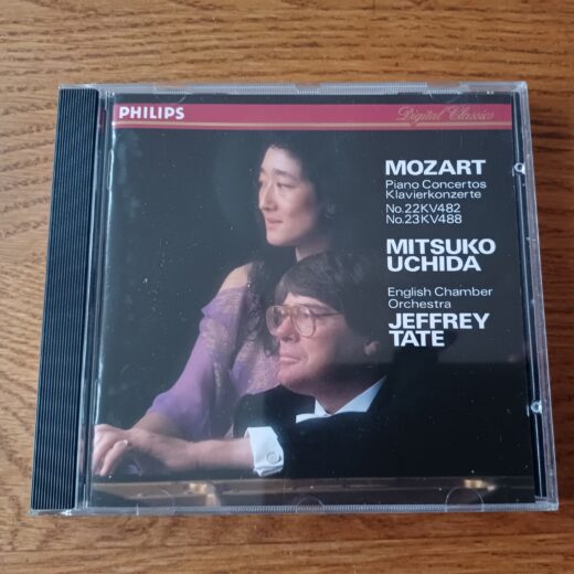Mozart piano concertos Mitsuko Uchida en Jeffrey Tate