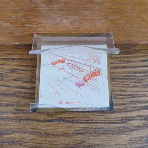 Oude schoolstempel Een sluis