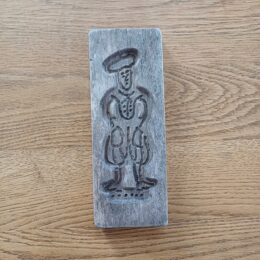 Oude handgestoken speculaasplank