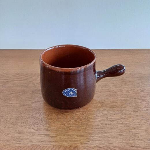 Vulcania pot