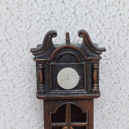 Staande klok - decoratieve puntenslijper