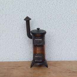 Potkachel – vintage puntenslijper PlayMe