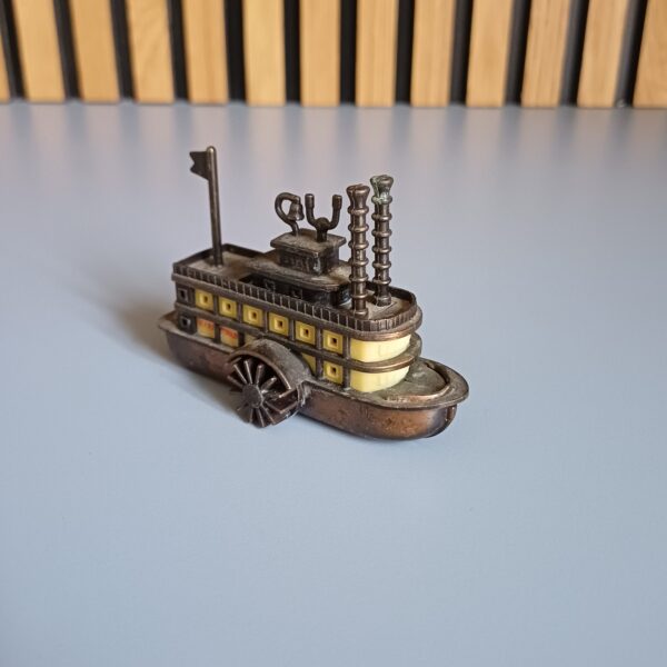 Mark Twain rivierboot - decoratieve puntenslijper