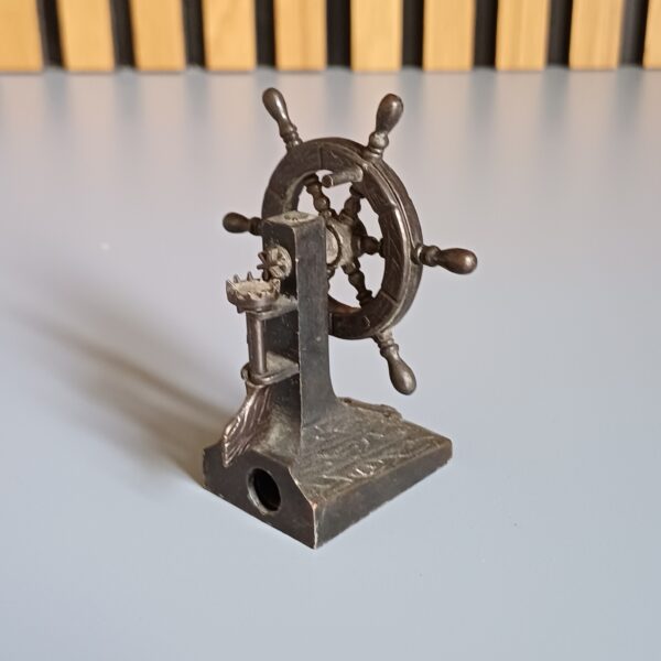 Stuurwiel - decoratieve puntenslijper