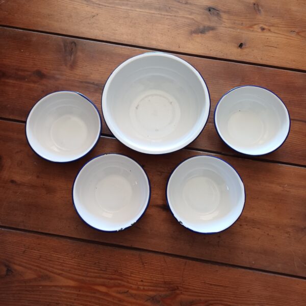 Set emaille schaaltjes