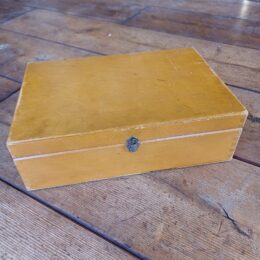 Vintage houten naaidoos