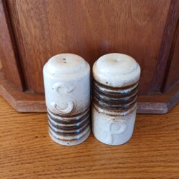 Vintage peper en zoutstel