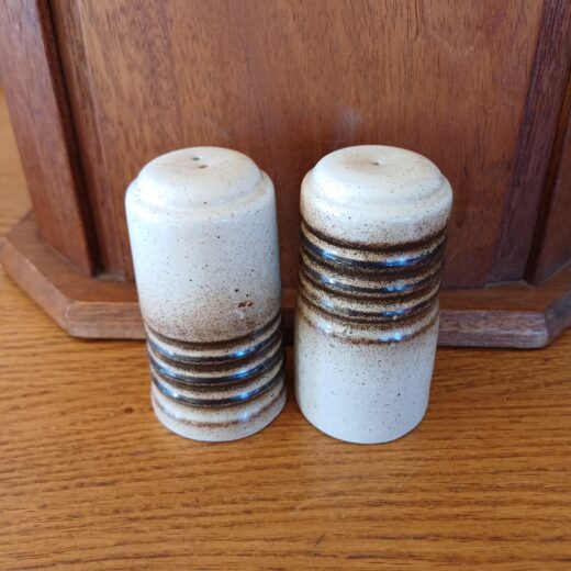 Vintage peper en zoutstel