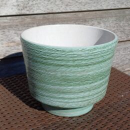 Groene vintage bloempot