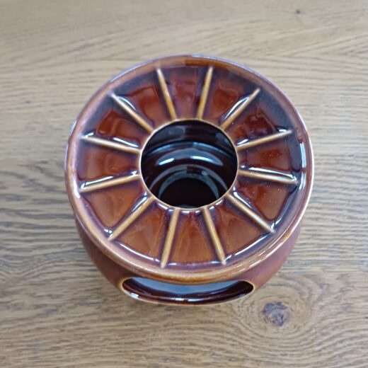 Vintage theepotje op rechaud