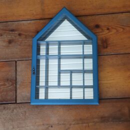 Vitrinekastje huis met spiegel