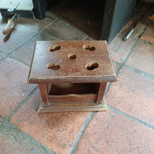 Houten voetenstoof