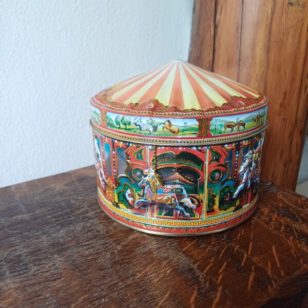 Churchills of London blik - Carousel