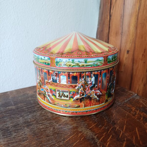 Churchills of London blik - Carousel