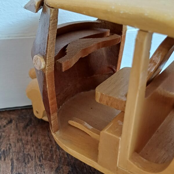 Houten riksja / tuktuk