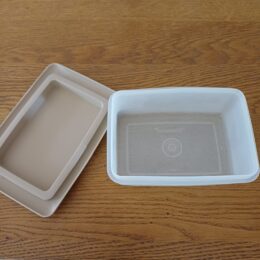 Tupperware botervloot