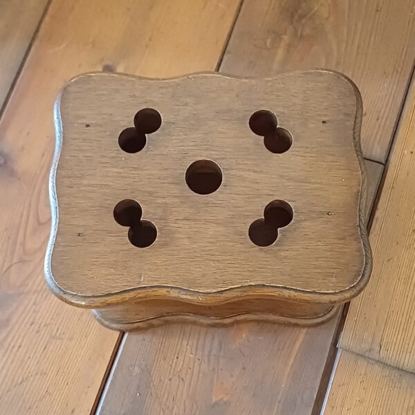 Houten voetenstoof