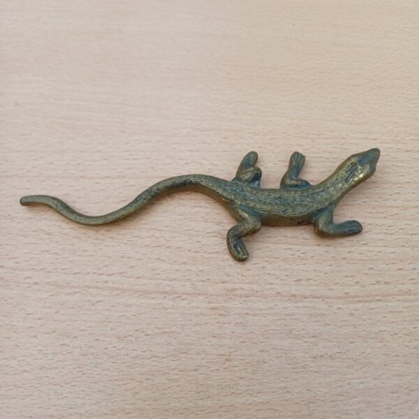 Messing salamander