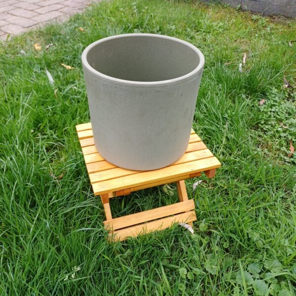 Inklapbaar houten krukje