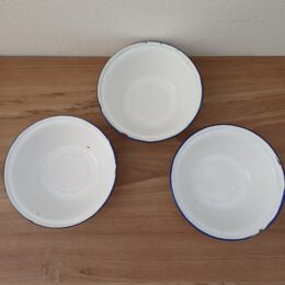 Emaille schaaltjes Swallow brand