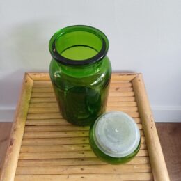 Groene apothekerspot rond