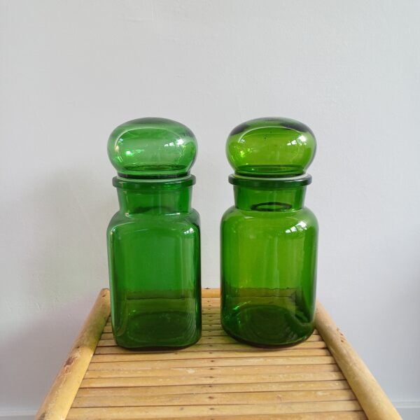 Groene apothekerspot rond
