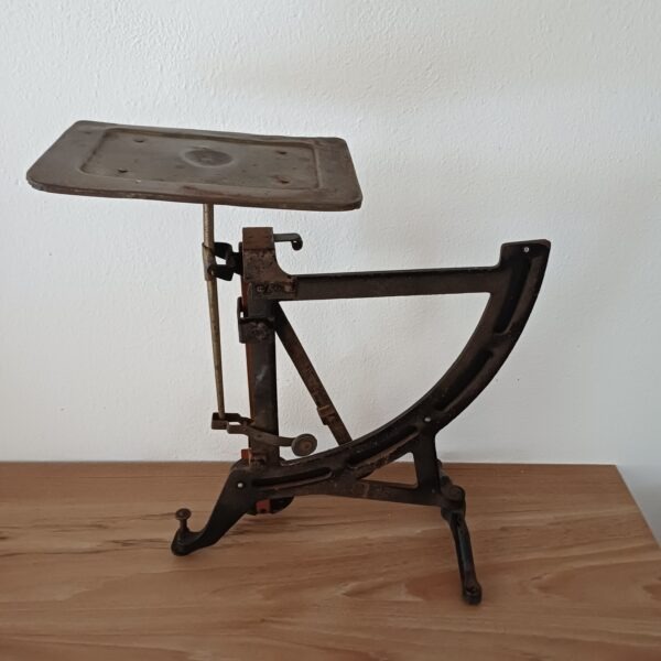 Vintage postweegschaal