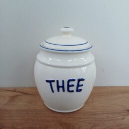 Potten thee en suiker